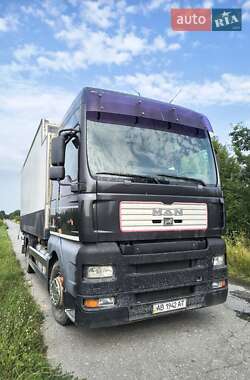Контейнеровоз MAN TGA 2001 в 
