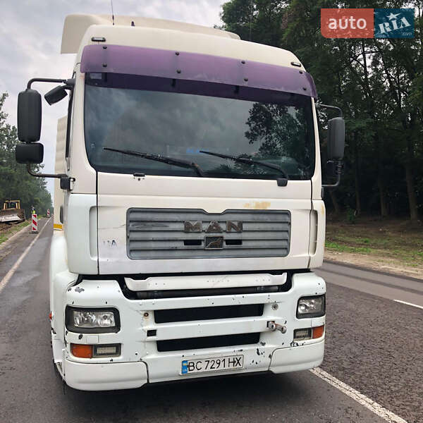 Тягач MAN TGA 2002 в 