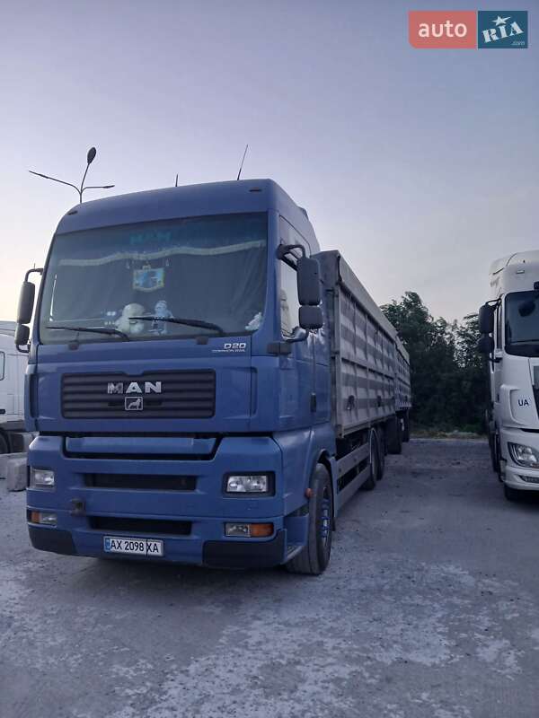 Контейнеровоз MAN TGA 2005 в Змиеве