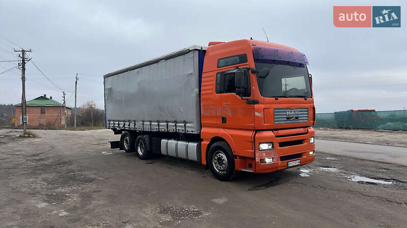 Контейнеровоз MAN TGA 2000 в Харькове
