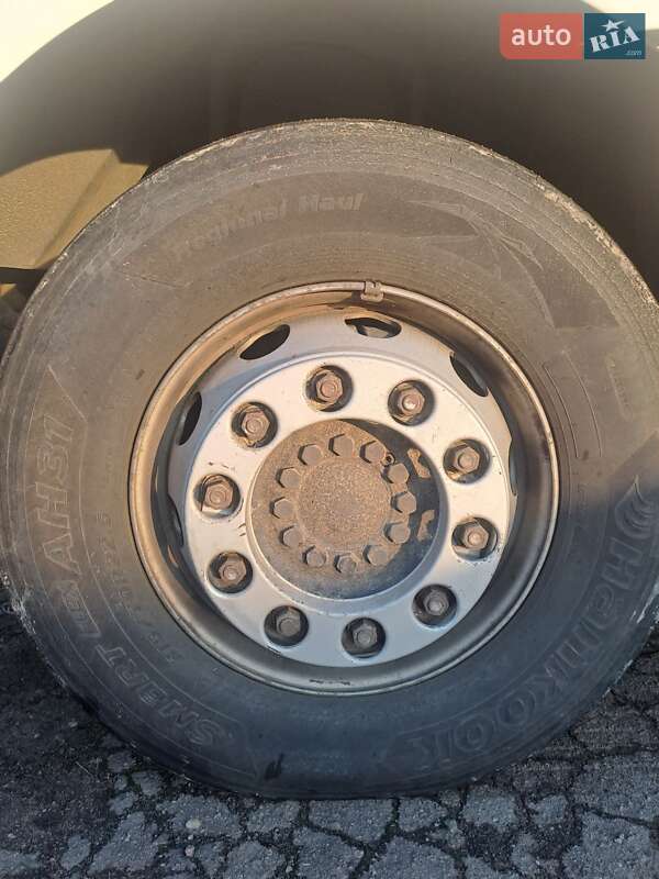 Контейнеровоз MAN TGA 2004 в Львове фото 24 Контейнеровоз MAN TGA 2004 в Львове