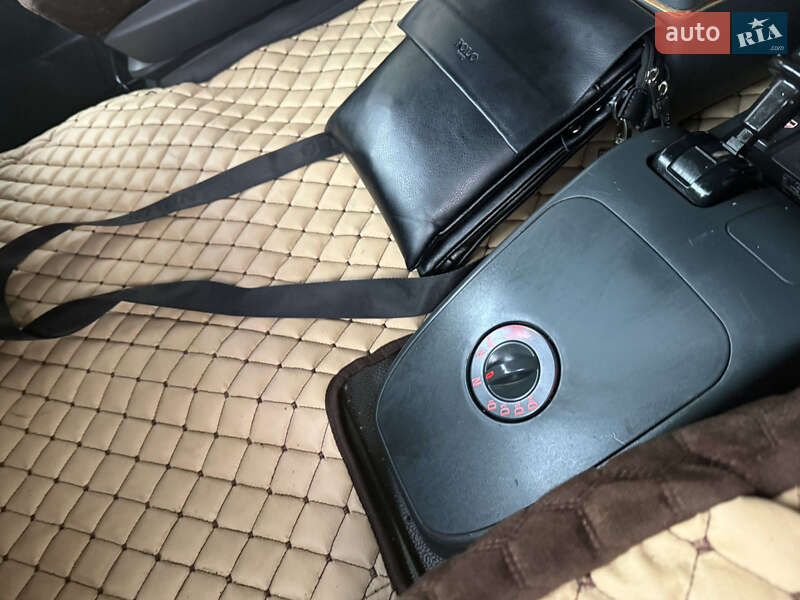 Кран-манипулятор MAN TGA 2003 в Тячеве