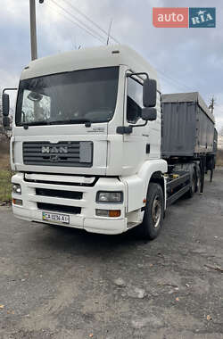 Контейнеровоз MAN TGA 2005 в Чигирине