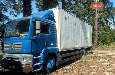 Вантажний фургон MAN TGA 2006 в Києві