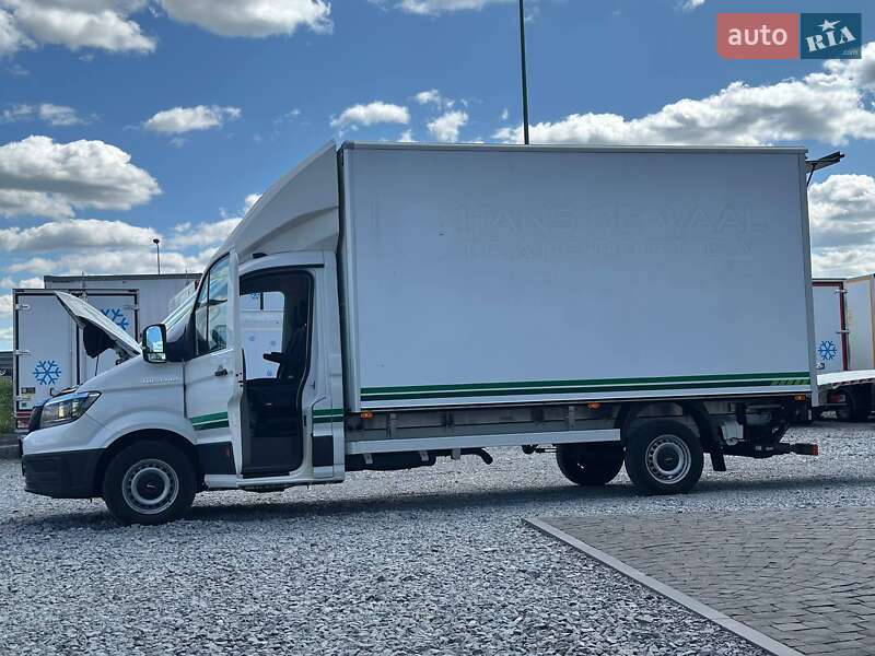 Вантажний фургон MAN TGE 2019 в Рівному
