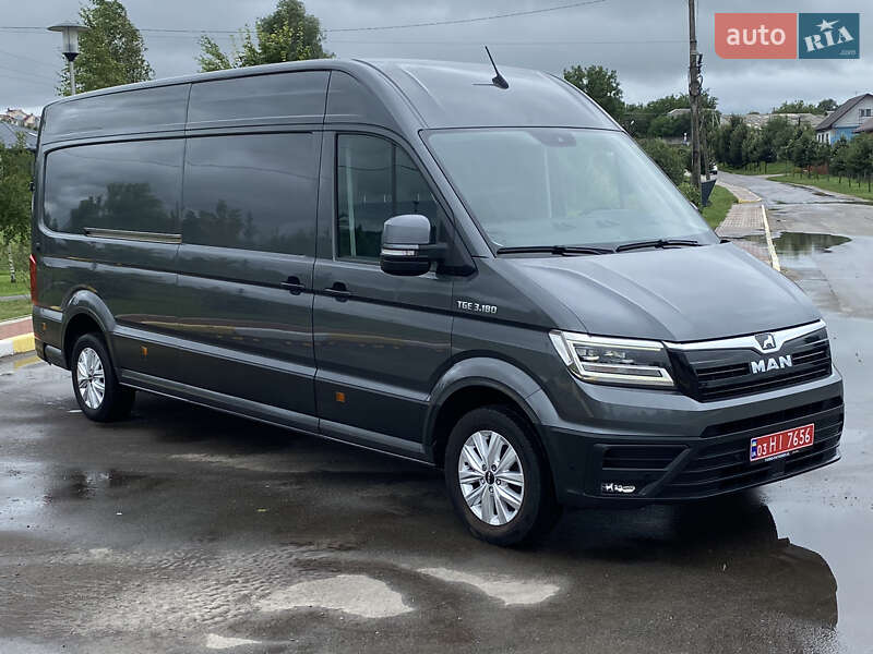 Вантажний фургон MAN TGE 2018 в Ірпені