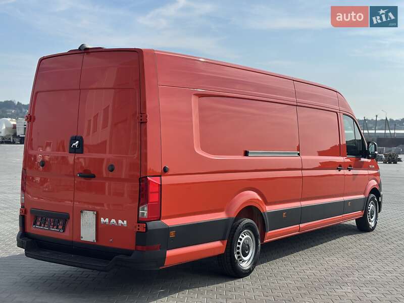 Вантажний фургон MAN TGE 2023 в Чернівцях