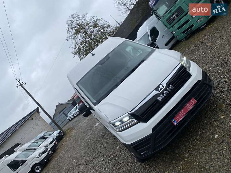 Вантажний фургон MAN TGE 2021 в Хусті