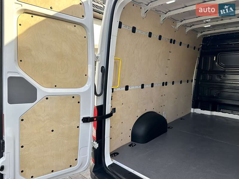 Грузовой фургон MAN TGE 2022 в Дубно