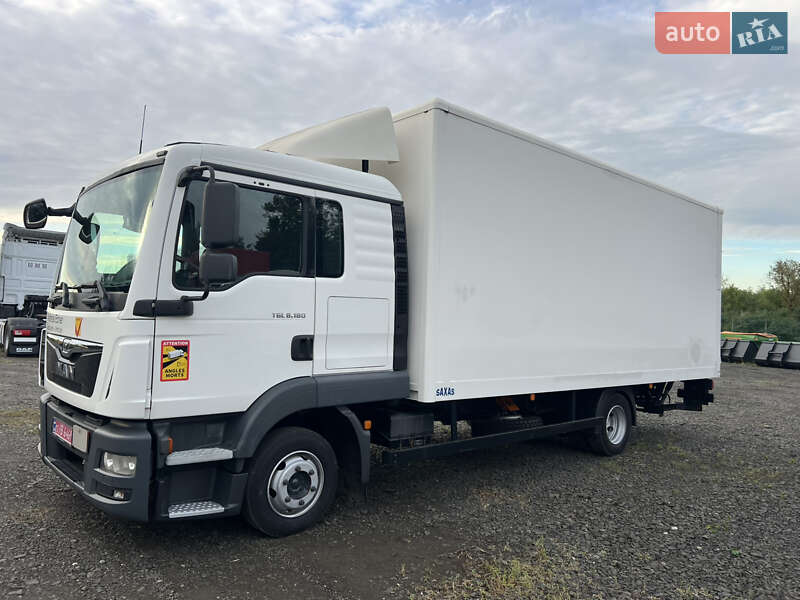 Грузовой фургон MAN TGL 2016 в Луцке фото 2 Грузовой фургон MAN TGL 2016 в Луцке