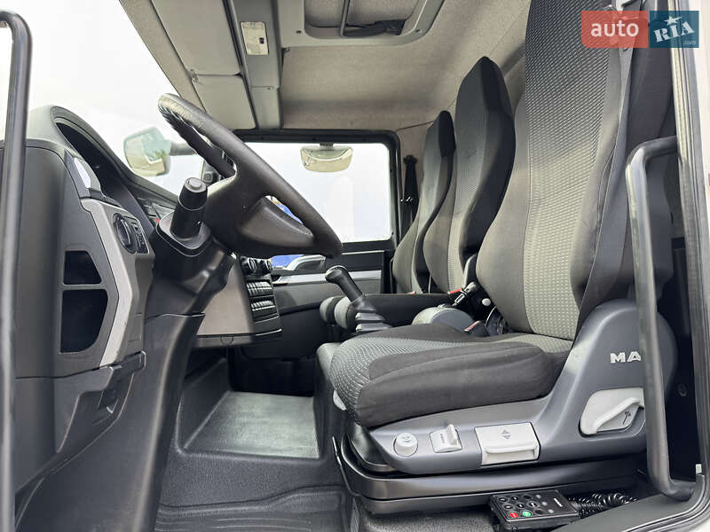 Грузовой фургон MAN TGL 2016 в Ровно