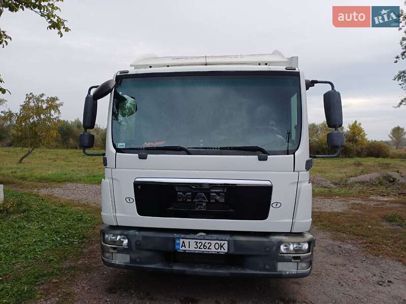 Борт MAN TGL 2011 в Борисполе