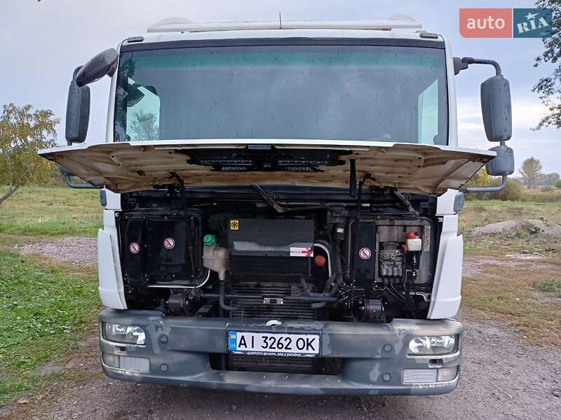 Борт MAN TGL 2011 в Борисполе