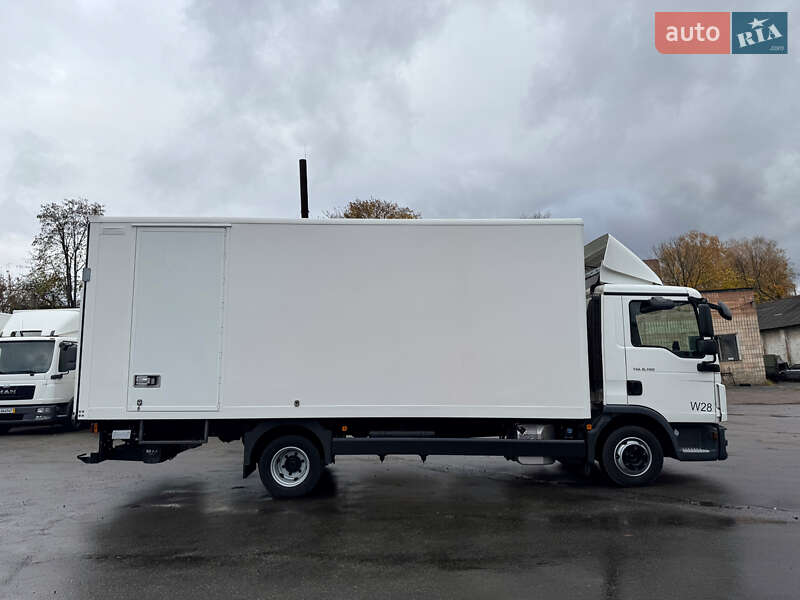 Грузовой фургон MAN TGL 2019 в Ровно фото 14 Грузовой фургон MAN TGL 2019 в Ровно