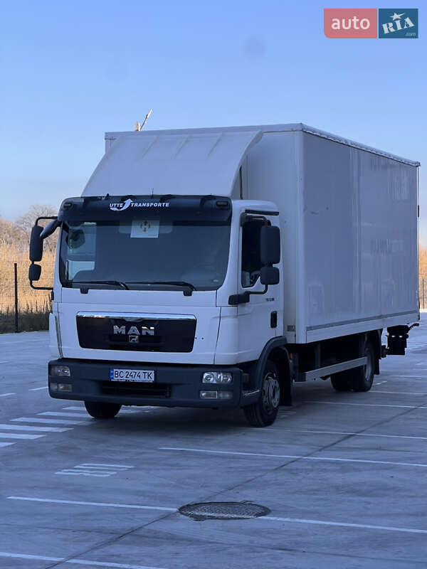 Вантажний фургон MAN TGL 2012 в Львові