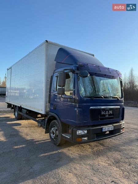 Грузовой фургон MAN TGL 2010 в Виннице