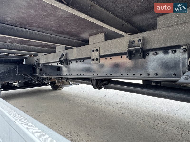 Грузовой фургон MAN TGL 2020 в Ровно