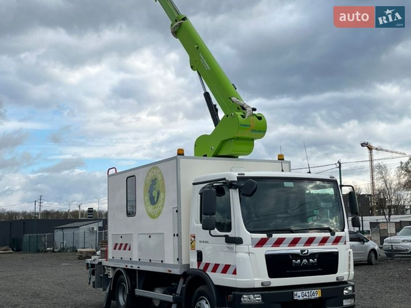 Автовышка MAN TGL 2013 в Луцке