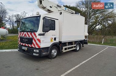 Автовишка MAN TGL 2009 в Києві