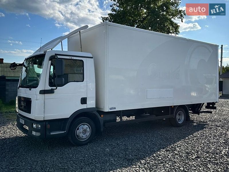 MAN TGL 2011