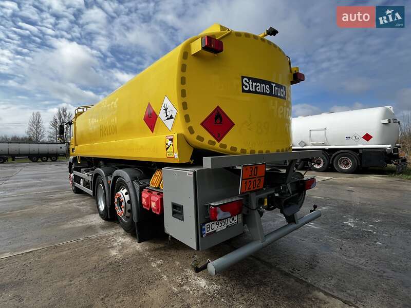 Бензовоз MAN TGM 2011 в Львові фото 7 Бензовоз MAN TGM 2011 в Львові