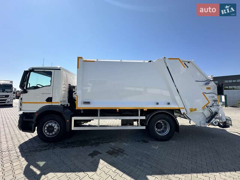 Мусоровоз MAN TGM 2025 в Черновцах