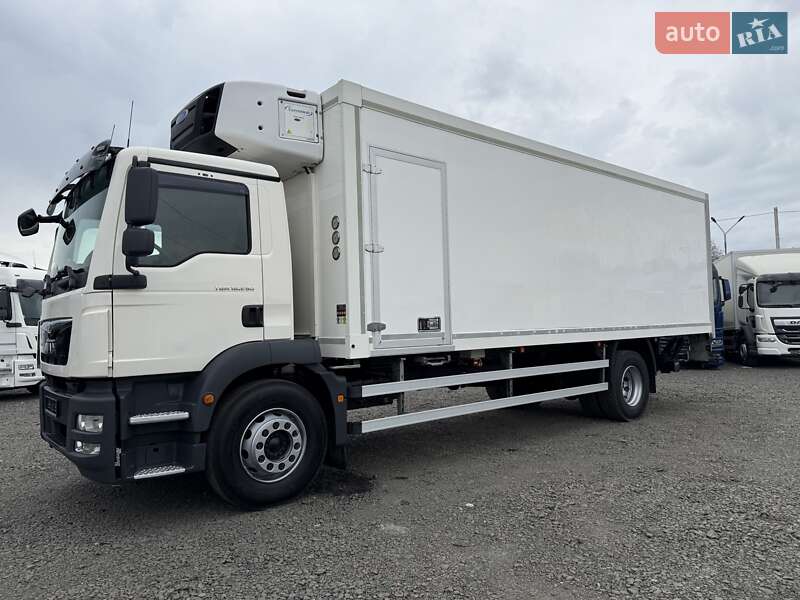 Вантажний фургон MAN TGM 2015 в Луцьку