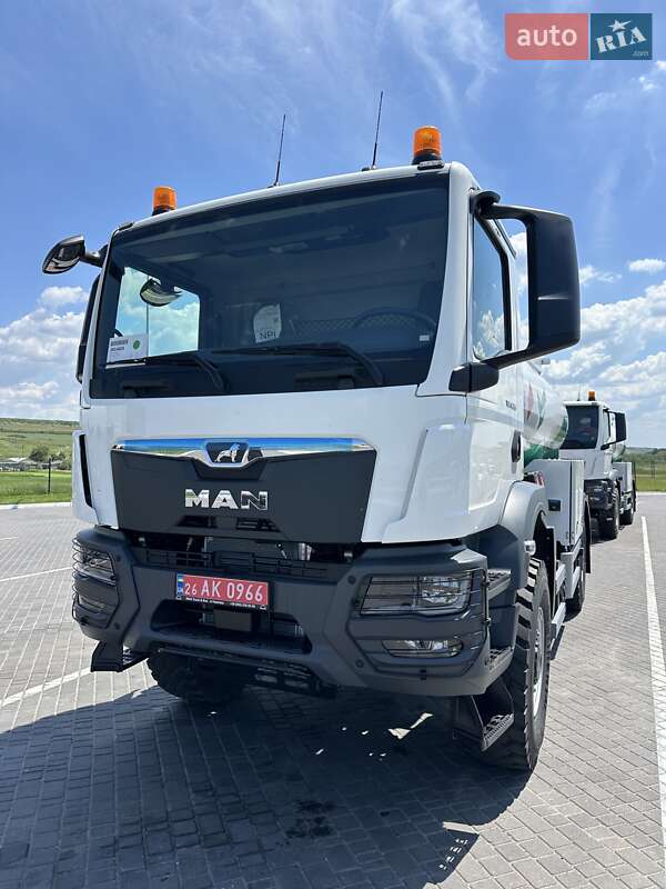 Бензовоз MAN TGM 2025 в Черновцах