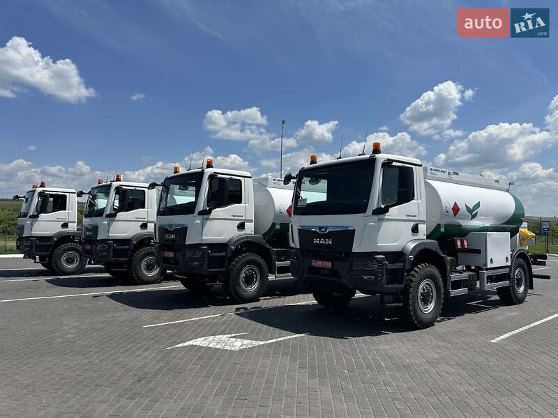 Бензовоз MAN TGM 2025 в Черновцах