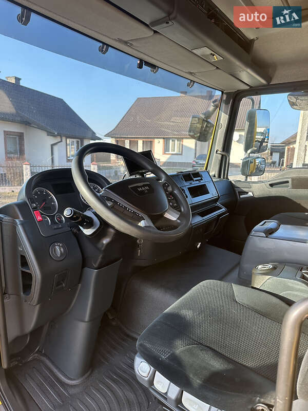 Грузовой фургон MAN TGM 2012 в Бучаче фото 17 Грузовой фургон MAN TGM 2012 в Бучаче