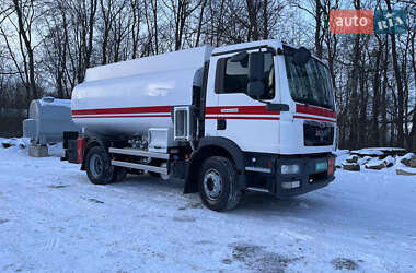 Бензовоз MAN TGM 2012 в Тернополі