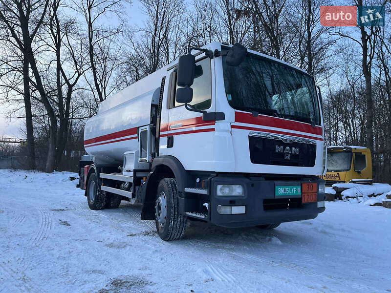 Бензовоз MAN TGM 2012 в Тернополі