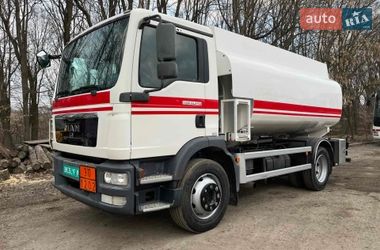 Бензовоз MAN TGM 2012 в Тернополе