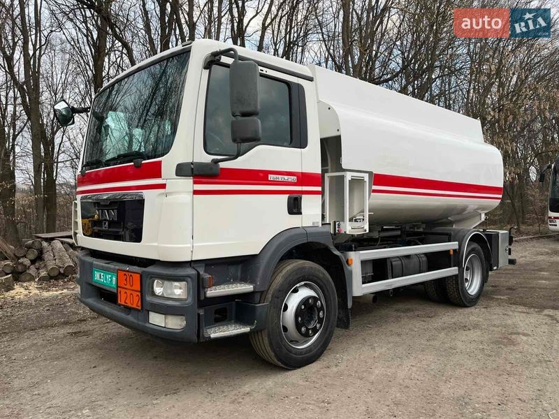 Бензовоз MAN TGM 2012 в Тернополе
