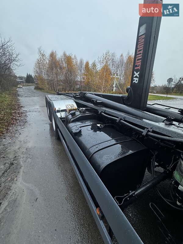 Контейнерный погрузчик MAN TGS 2009 в Луцке