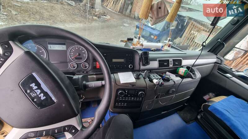 Грузовой фургон MAN TGX 18.440 2012 в Черновцах