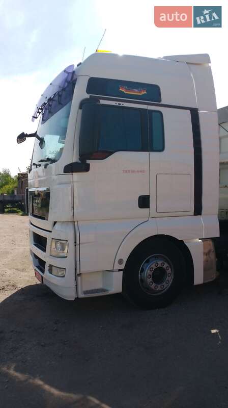 Зерновоз MAN TGX 18.440 2010 в Кропивницком