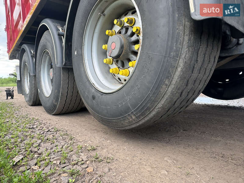 Зерновоз MAN TGX 18.440 2011 в Знаменке фото 4 Зерновоз MAN TGX 18.440 2011 в Знаменке