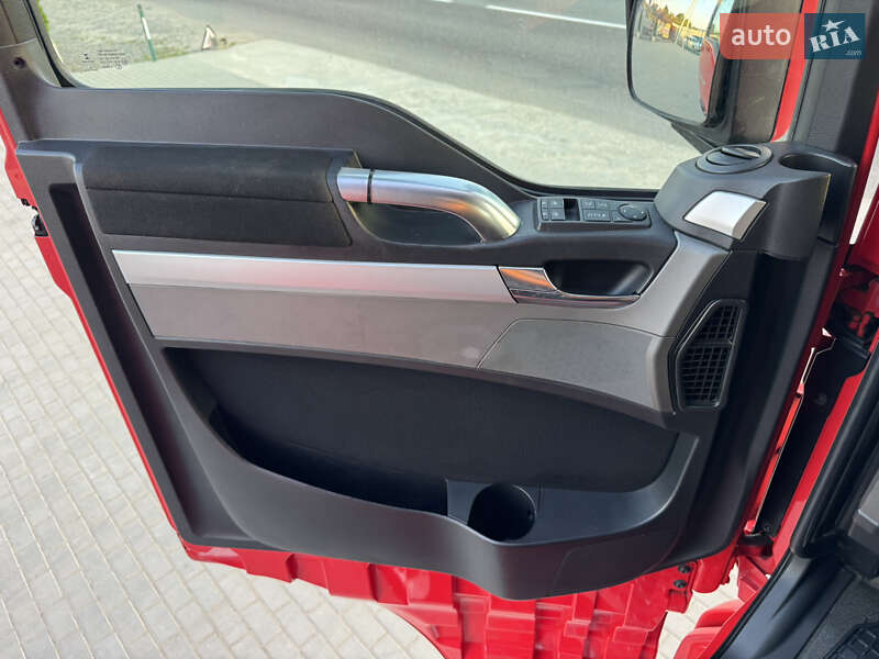 Тягач MAN TGX 18.440 2015 в Лопатине фото 53 Тягач MAN TGX 18.440 2015 в Лопатине