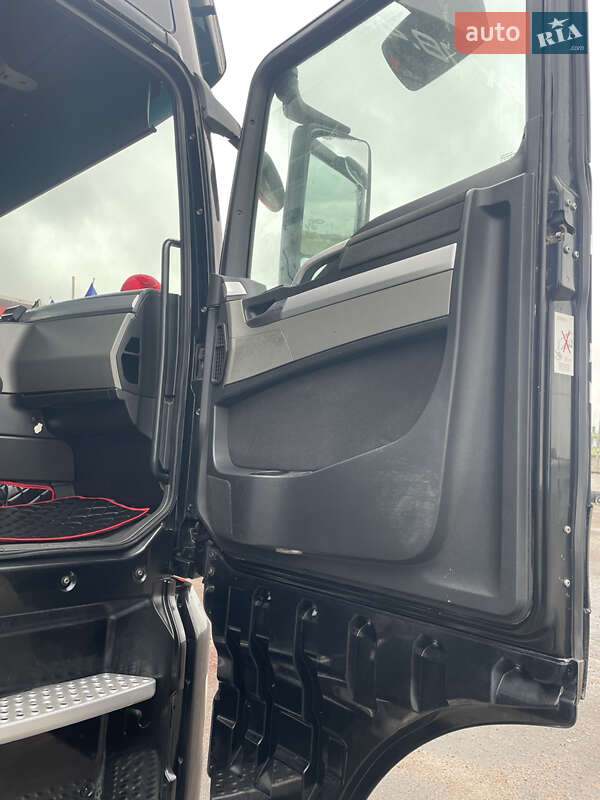 Тягач MAN TGX 18.440 2013 в Шептицькому