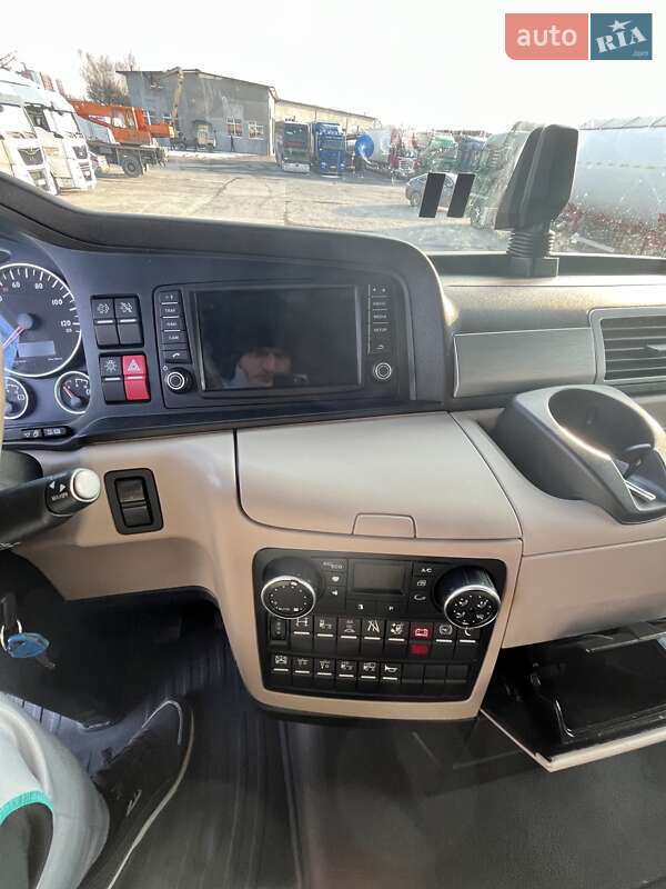 Тягач MAN TGX 18.460 2017 в Луцке фото 16 Тягач MAN TGX 18.460 2017 в Луцке