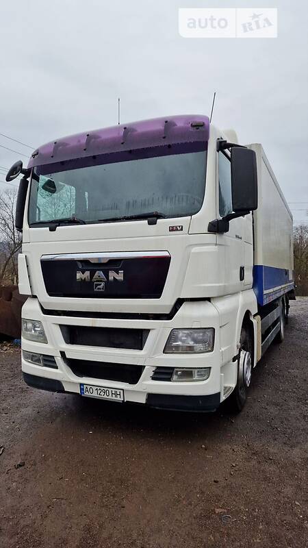 MAN TGX 26.44