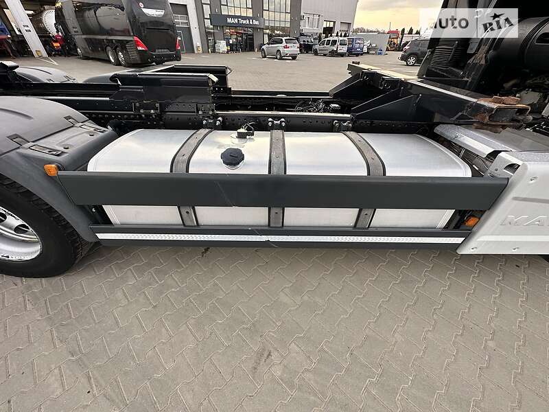 Контейнеровоз MAN TGX 2018 в Чернівцях