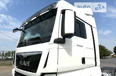 Тягач MAN TGX 2015 в 
