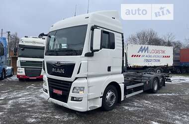 Контейнеровоз MAN TGX 2019 в Чернівцях