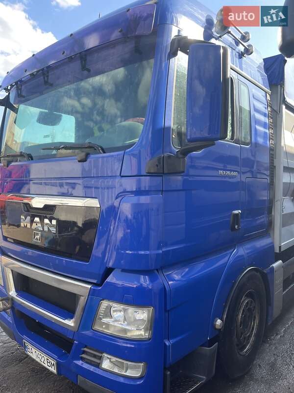 Контейнеровоз MAN TGX 2012 в 