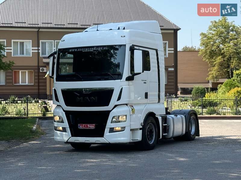 Тягач MAN TGX 2014 в 