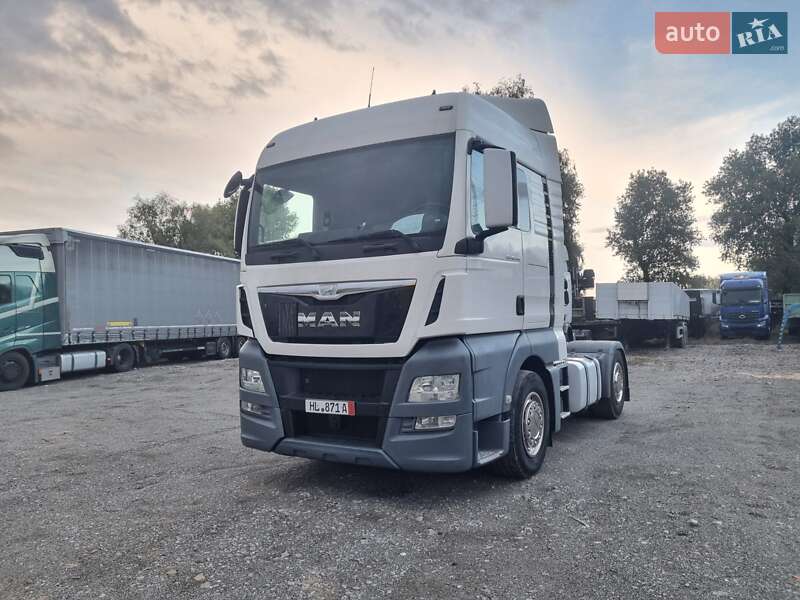 Тягач MAN TGX 2015 в 