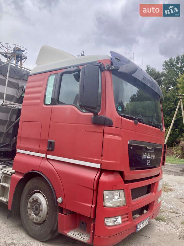 Самоскид MAN TGX 2011 в Дніпрі