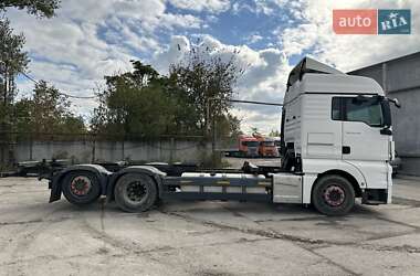 Контейнеровоз MAN TGX 2014 в 